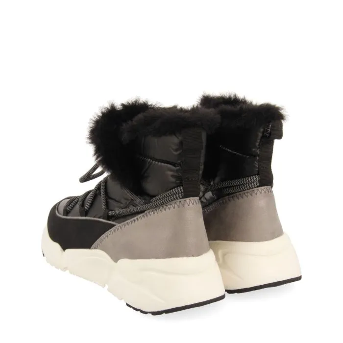 BLACK ULTRA LIGHT SNEAKER-BOOTS