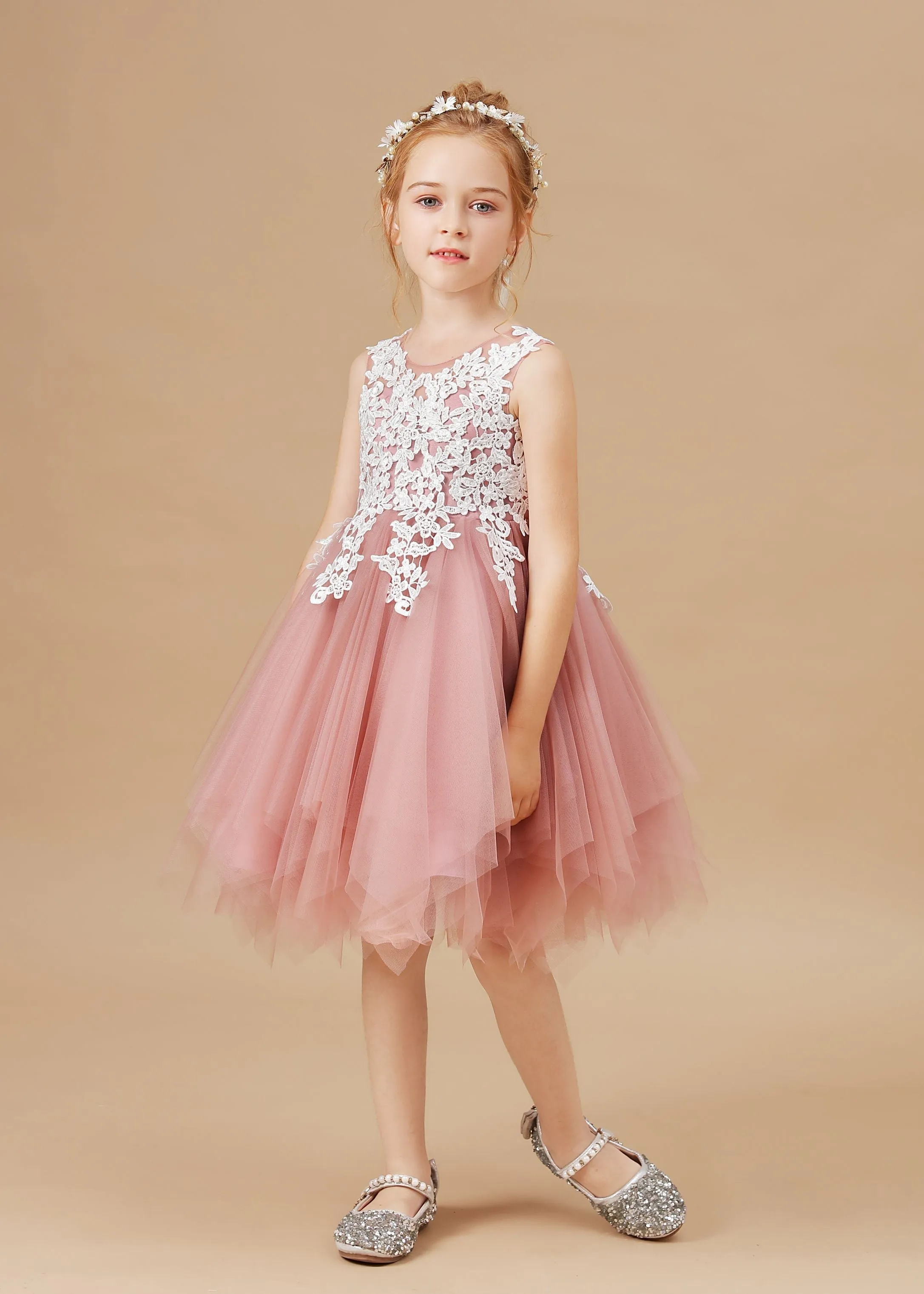 Chic Applique Asymmetrical Sleeveless Tulle Flower Girl Dress