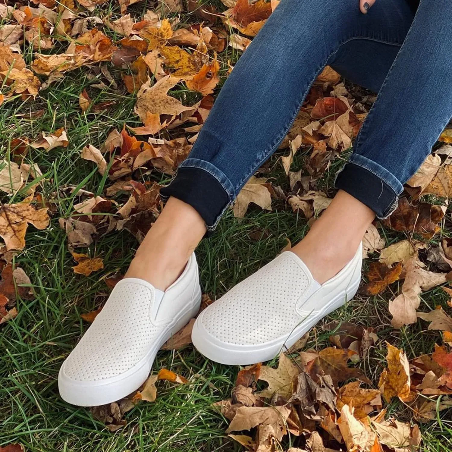 JENN ARDOR Slip On Sneakers Women Comfortable Walking Slip On Shoes Women Memory Foam Womens Fashion Loafers for Women Casual Shoes for Women Flats