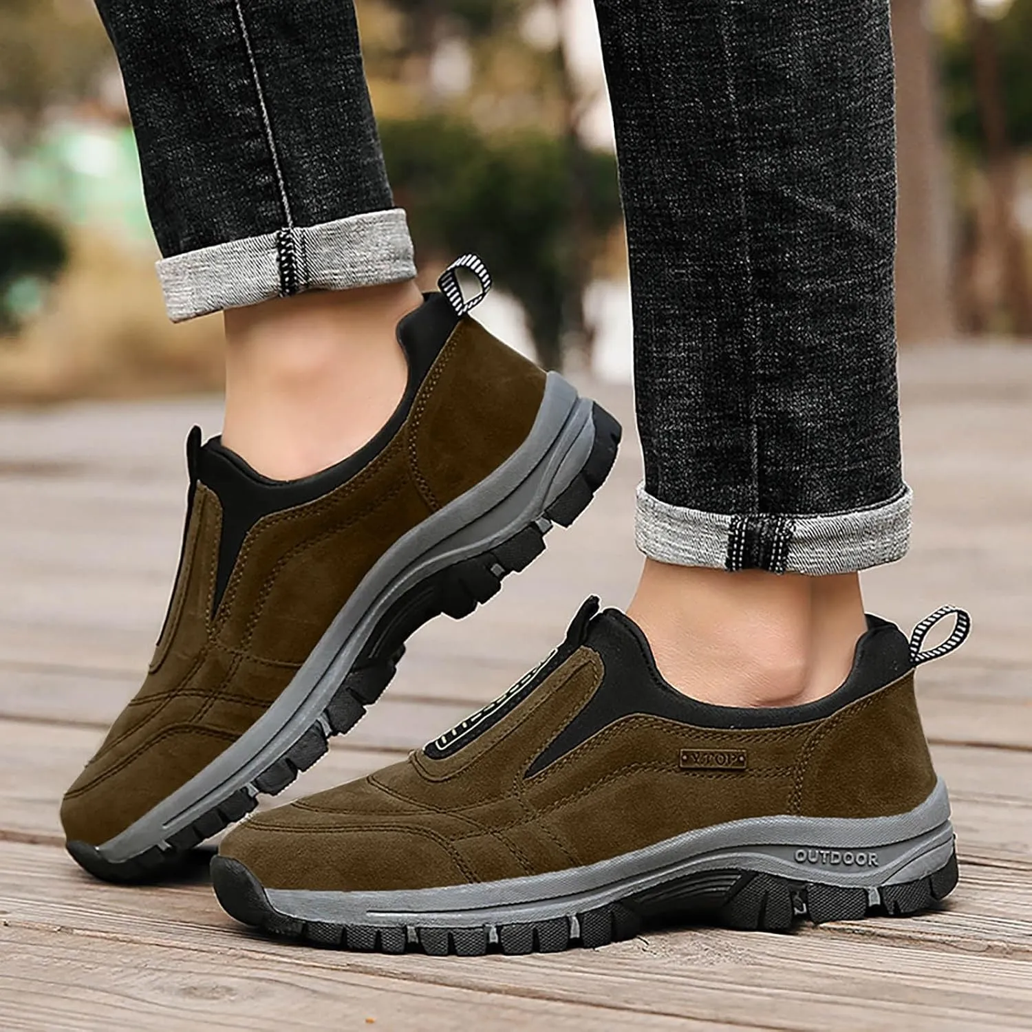 Mens Hiking Shoes Breathable Lightweight Walking Shoes Slip on Workout Shoes for Trekking Camping Walking Fishing