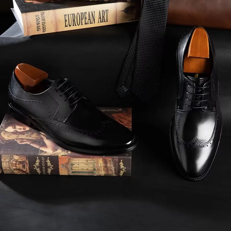 Silvareign Classic Lace-Ups