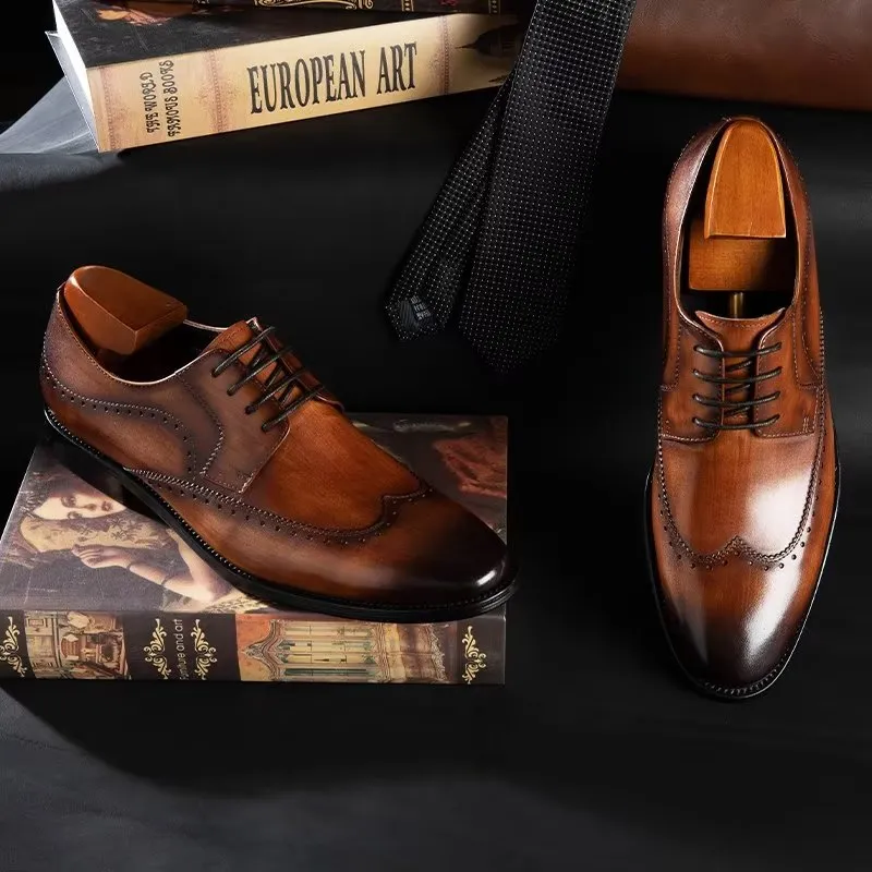 Silvareign Classic Lace-Ups