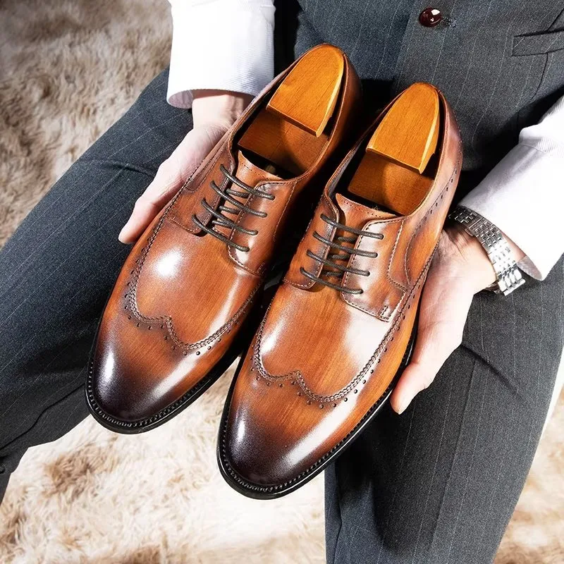 Silvareign Classic Lace-Ups