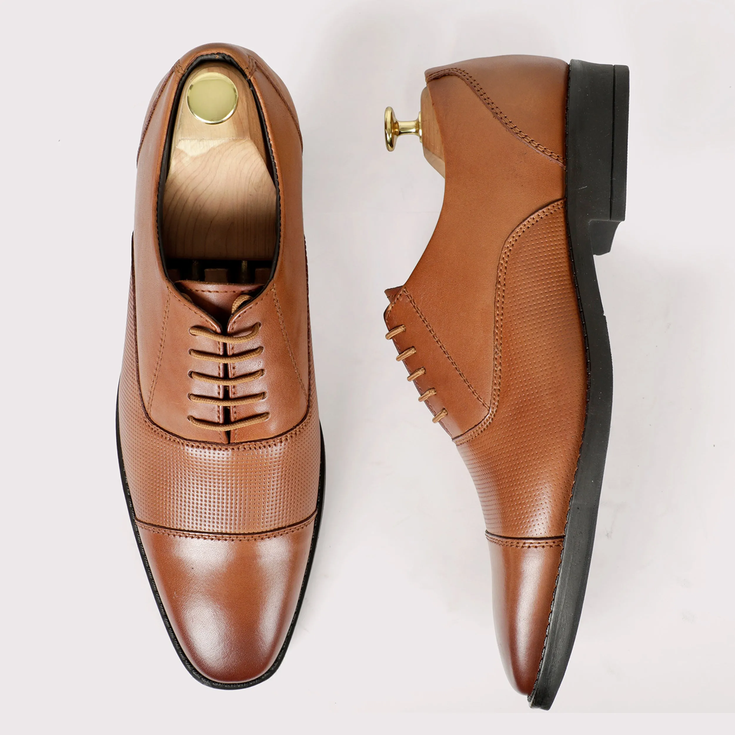 Specter Oxfords – Tan