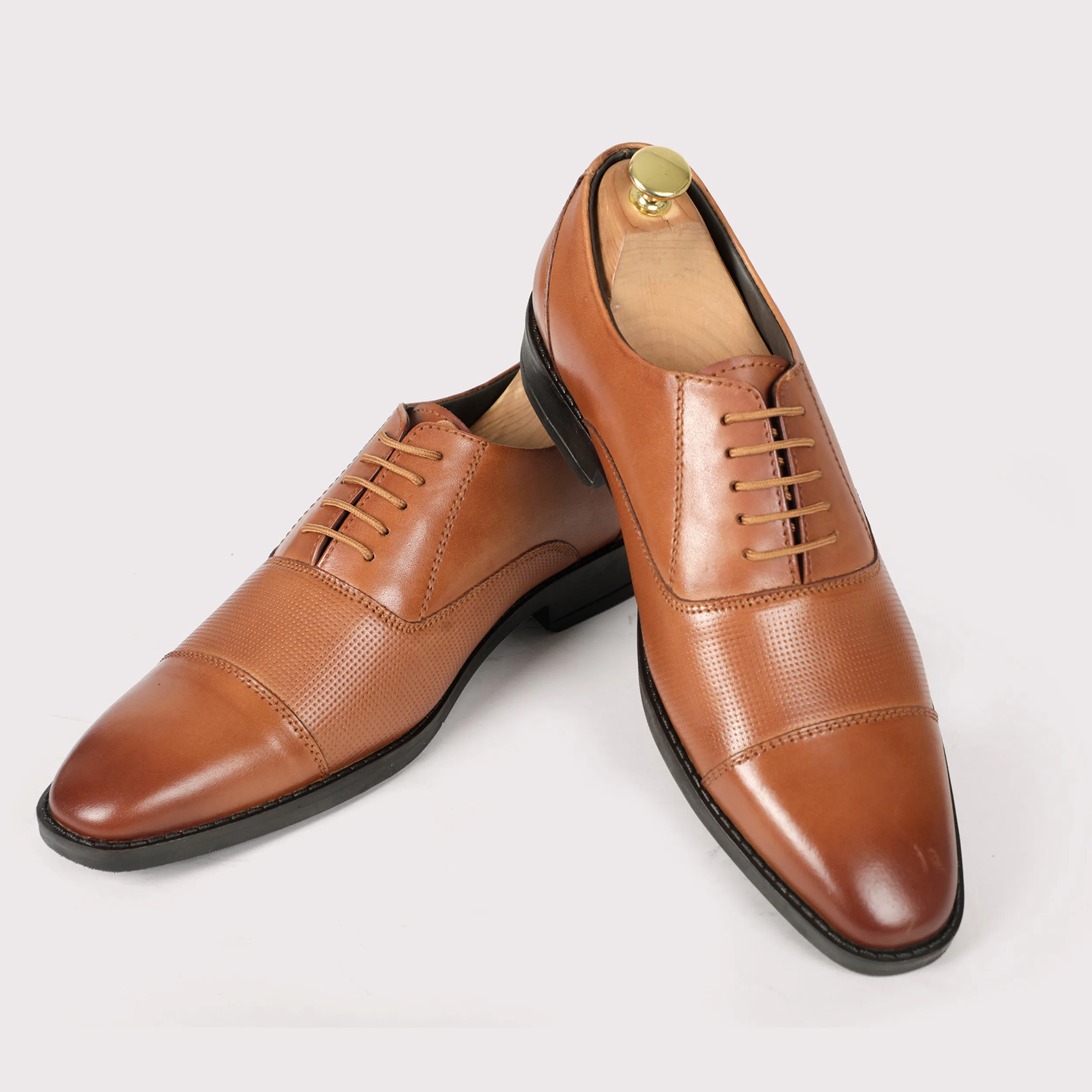 Specter Oxfords – Tan